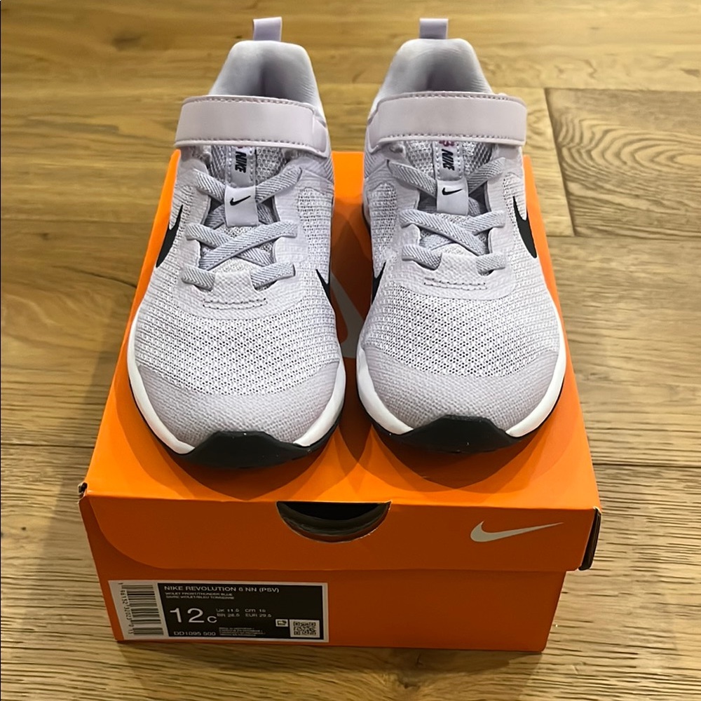 Nike Kids Revolution 6 NN (PSV) Violet Frost in size 12 C, brand new